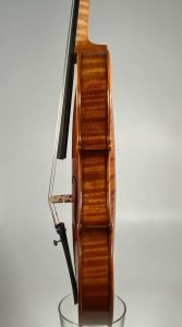 Stradivari Tiziano 2022